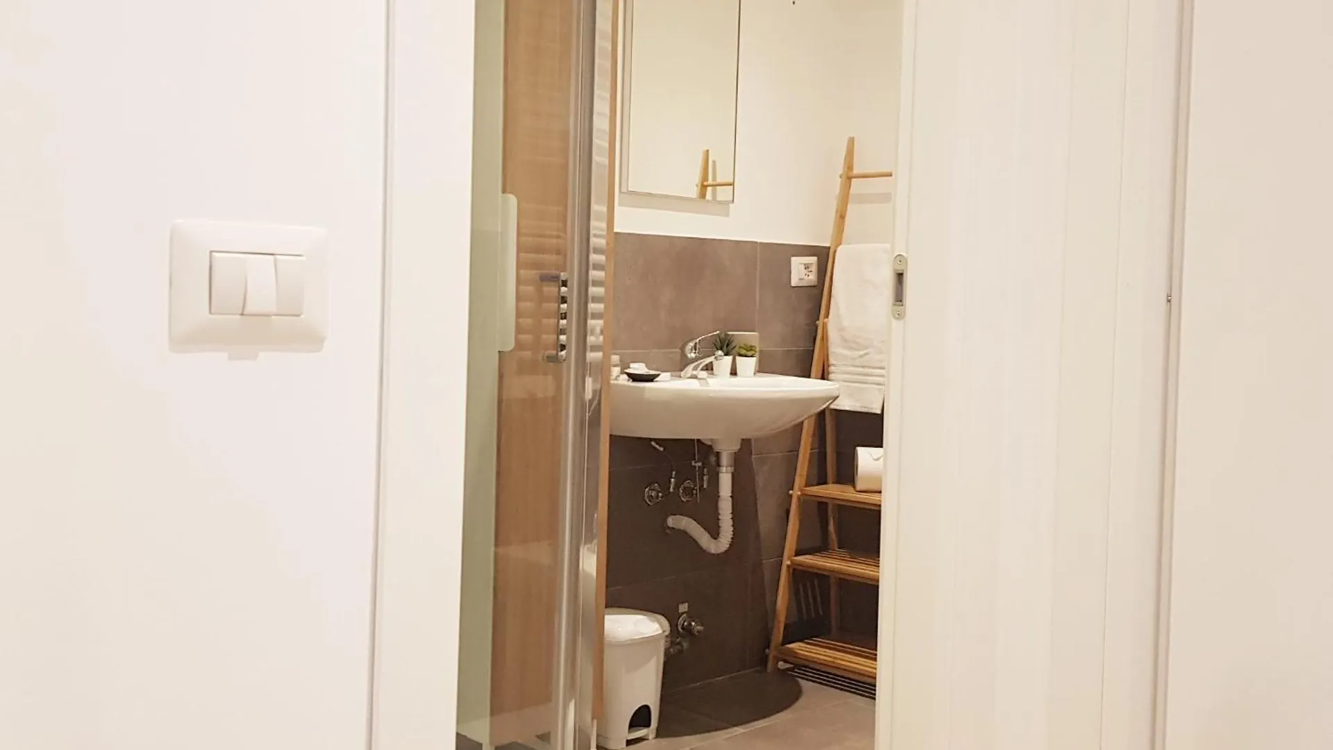 Rifugio Missaglia - Ieo Easy Access Apartment Milan 0*,